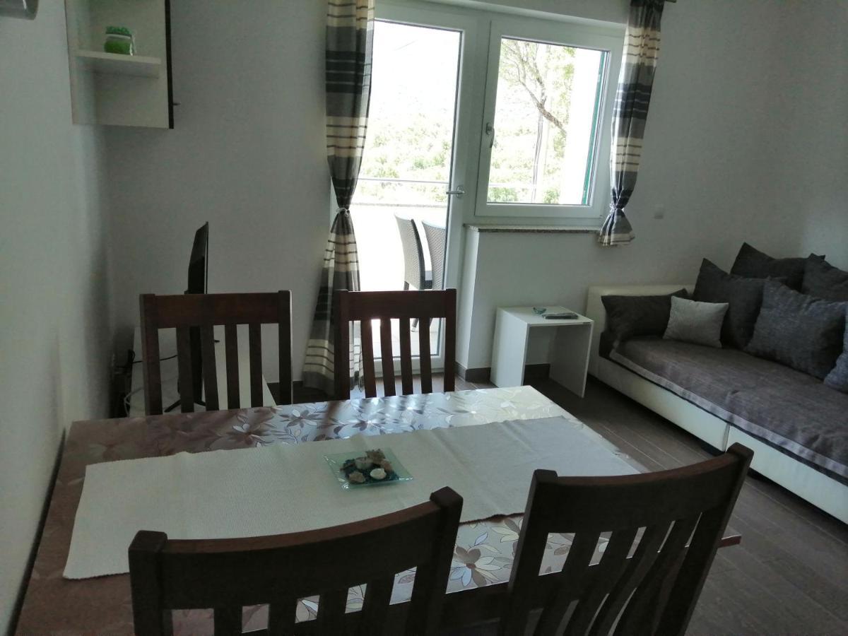 Villa Luce Apartment House Karlobag Dış mekan fotoğraf